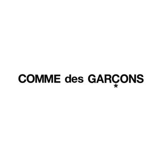 COMME des GARÇONS